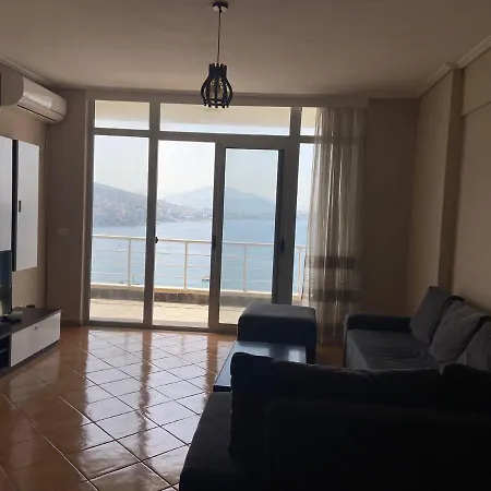 Central Sea View * Saranda